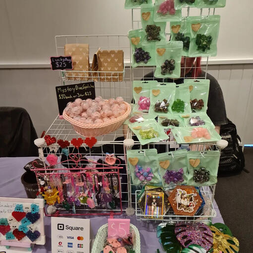 Dice sets and resin décor and jewelry